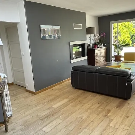 Сasa de vacaciones Grande Maison Familiale A Avec Piscine
