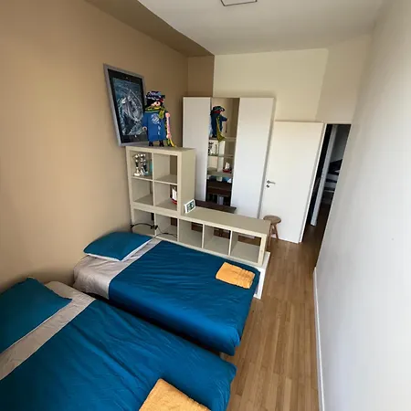 Grande Maison Familiale à Avec Piscine Hébergement de vacances Nantes
